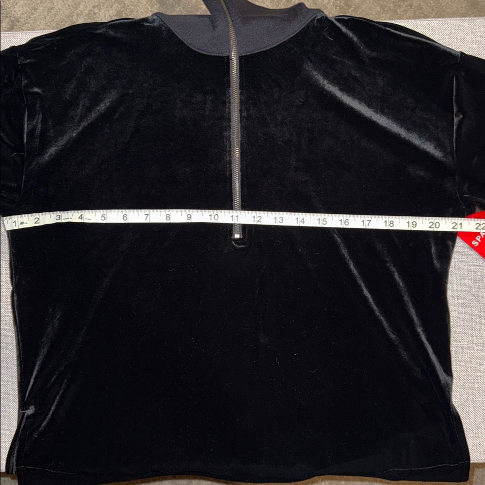 Spanx AirEssentials half-zip black velvet - Picture 10 of 13